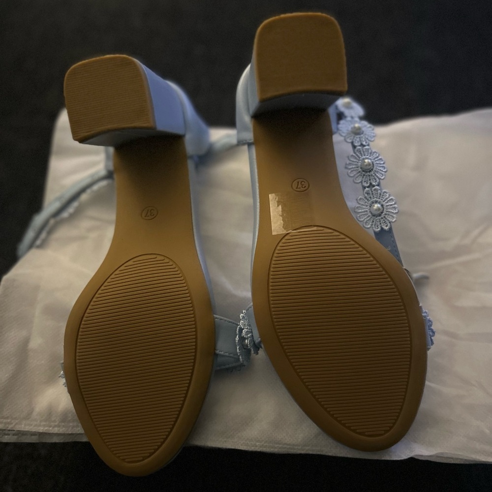 Women’s Shoes NEW